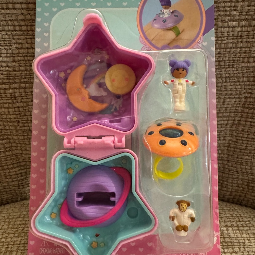 Polly Pocket Keepsake Collection Ring Astronaut space ship monkey doll Set